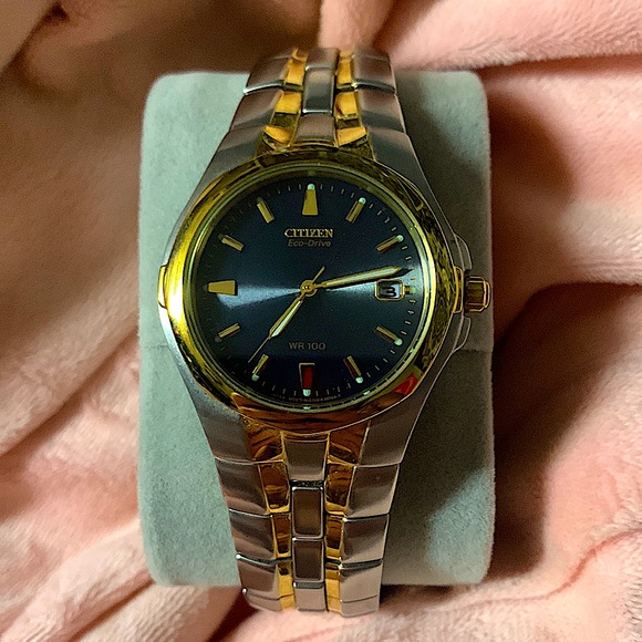 Still Working very beautiful in person and a very well fit